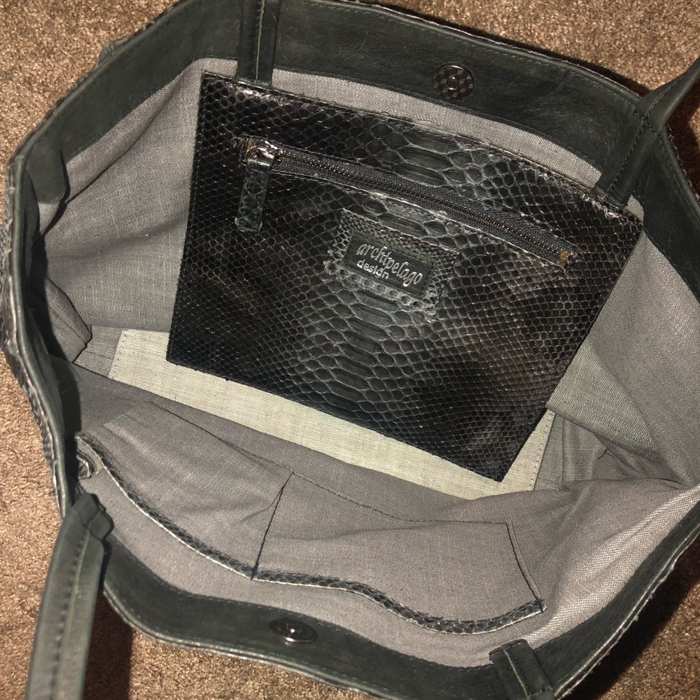 Archipelago Design Python Tote Bag (Black) - image 5